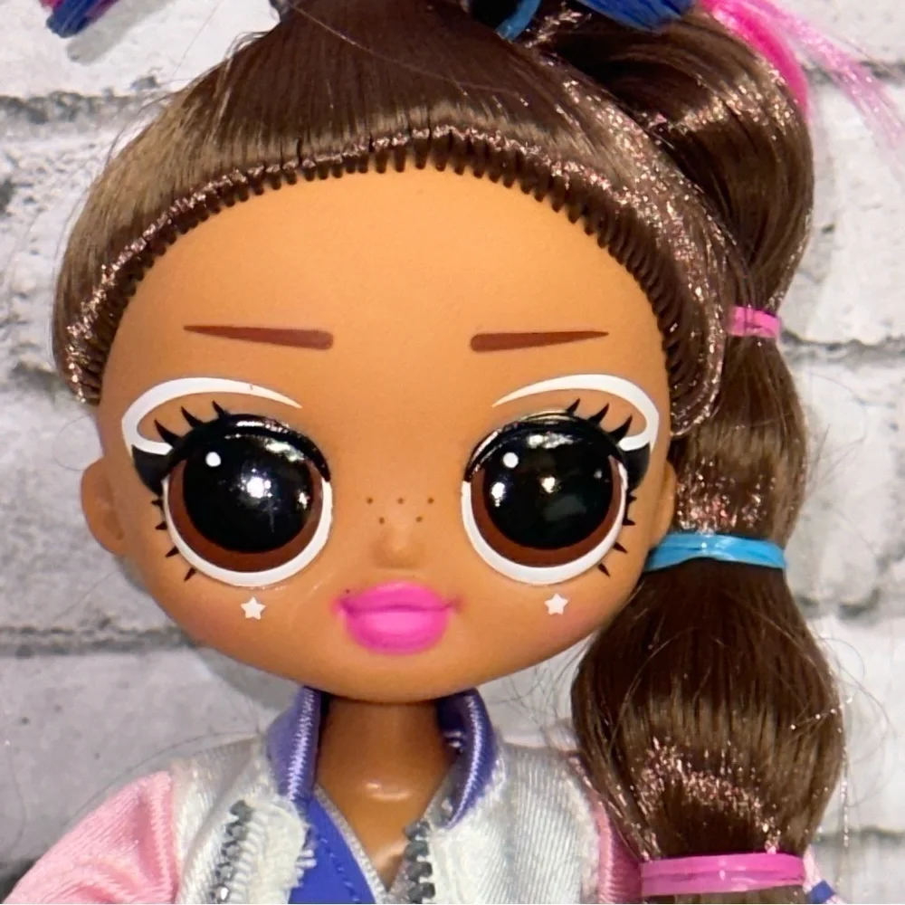 L.O.L. Surprise! LOL Surprise OMG SPORTS CHEER DIVA Cheerleading Dolls